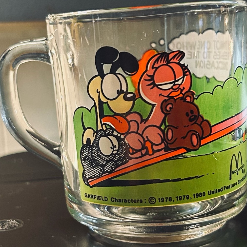 McDonalds Garfield Coffee Mug by Anchor Hocking Designed by Jim Davis 3.5" Tall